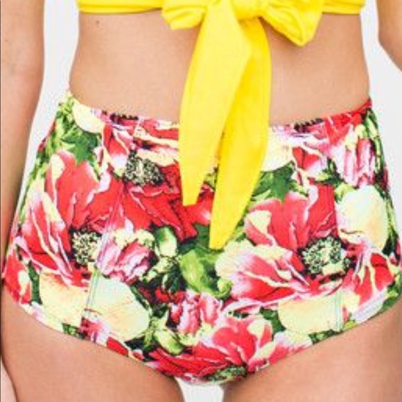 Kortni Jeane Other - DISO medium floral bottoms in this print!  😍